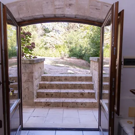 مزرعة للإقامة Masseria Caliani