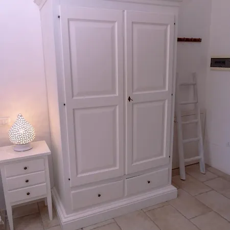 مزرعة للإقامة Masseria Caliani