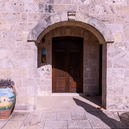 Masseria Caliani بورغوني